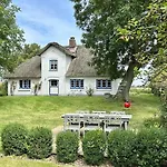 With 3 Bedrooms Semesterbostad Osterhever