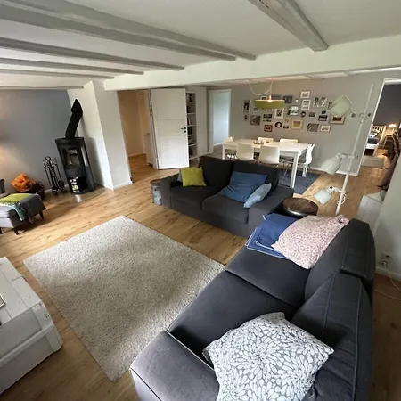 With 3 Bedrooms 펜션 Osterhever