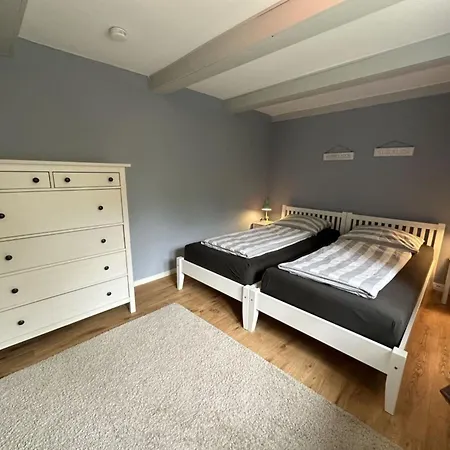 With 3 Bedrooms Vakantiehuis *