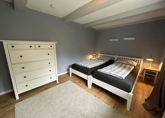 With 3 Bedrooms Σπίτι διακοπών *